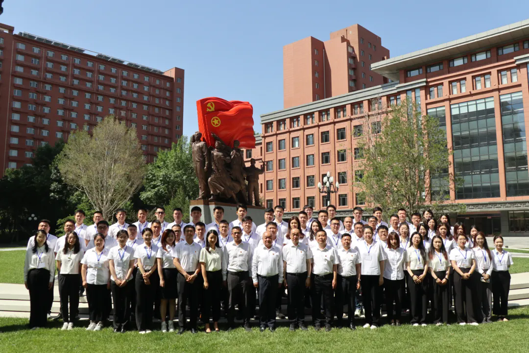 中国304am永利首期“青马工程”培训班开班